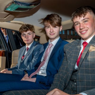 Y11 Prom 2019_88(3)